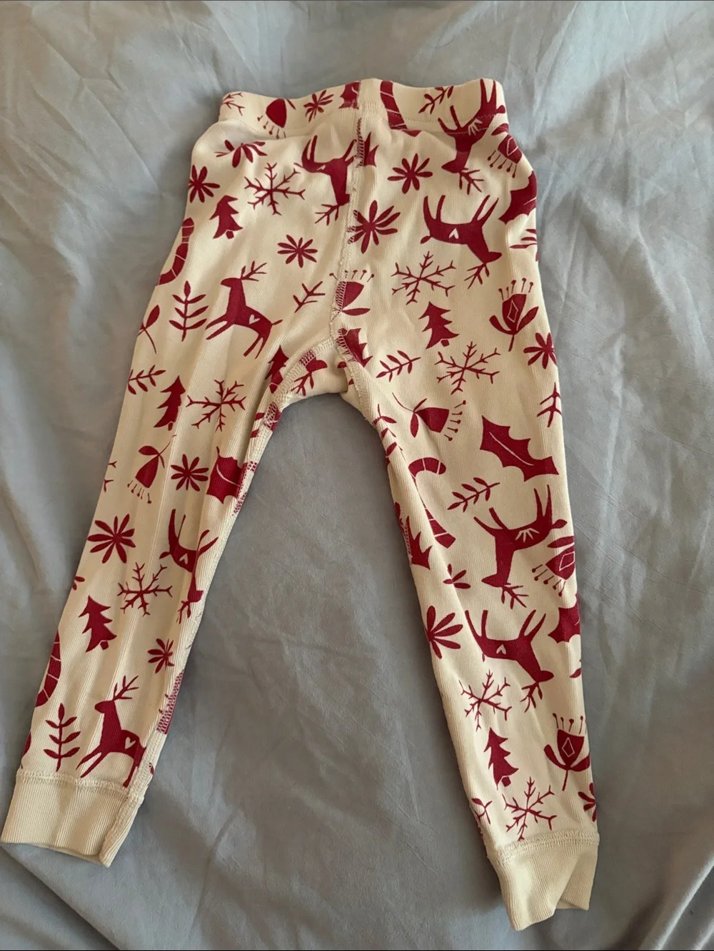 Hanna Andersson Cream and Red Reindeer Holiday Kids Pajama Set
